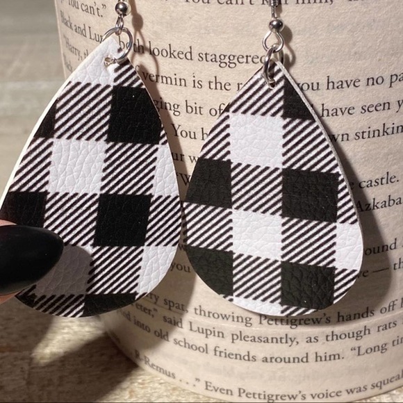 5 for $25 Buffalo Plaid Leather Earrings Black Red Holiday Earrings Teardrop - Picture 7 of 8